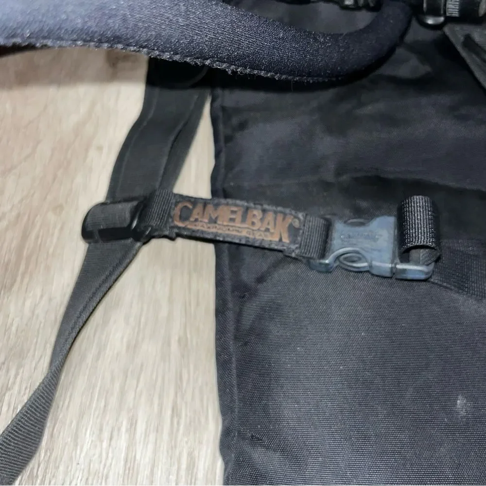 CamelBak Classic Black Hydration Pack with Reservoir
